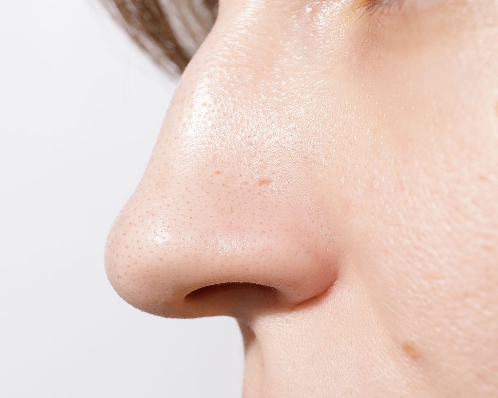 The Lazy Girls Guide To Getting Smaller Pores