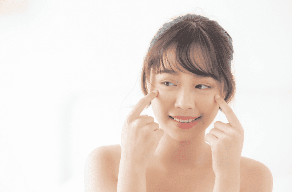 Look Bright And Refreshed With Non-Surgical Eyebag Reduction