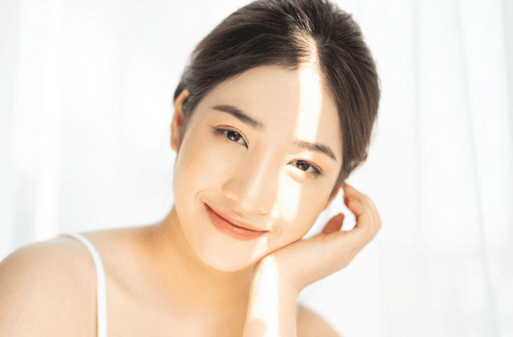 Bye-Bye Bags: The Fun Path to Non-Surgical Eyebag Removal!