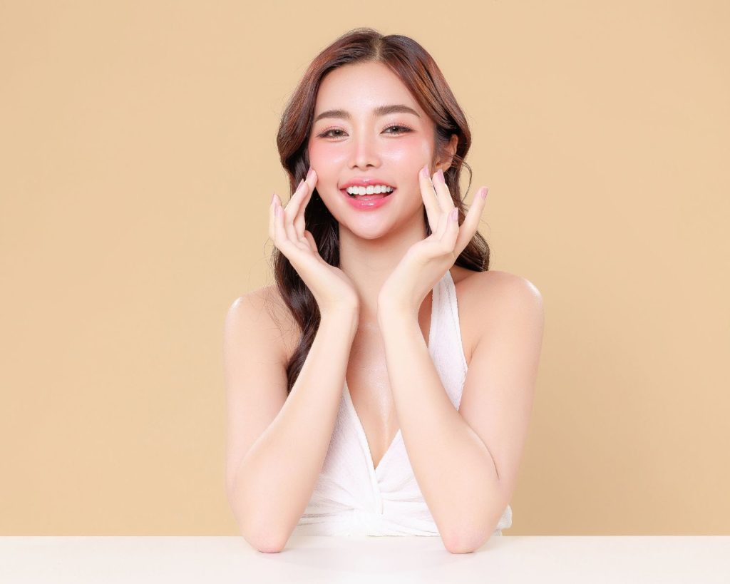 Face Filled With Acne Since Young? This Is The Chance To Stop!